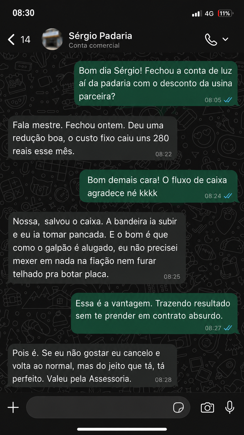 Conversa de WhatsApp ilustrativa sobre dúvidas de instalação e funcionamento da solução.